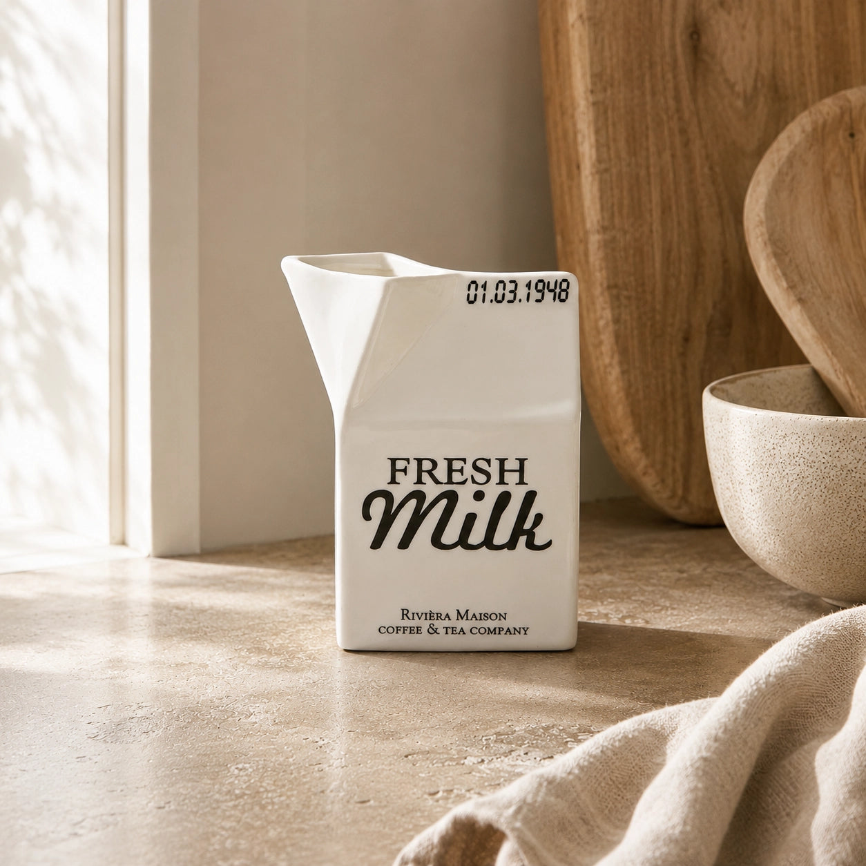 Aufbewahrungsgefäß Riviera Maison Carton Jar Milk Weiß in der Küche