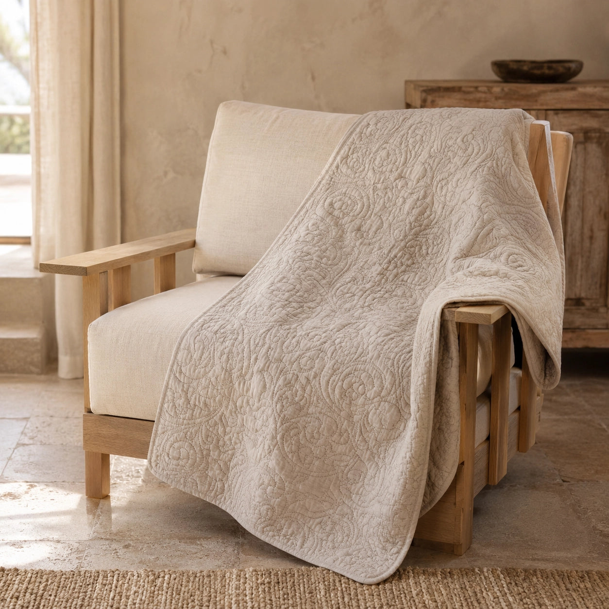 Decke Lene Bjerre Isabelle Leinen auf Sofa im Coastal Look